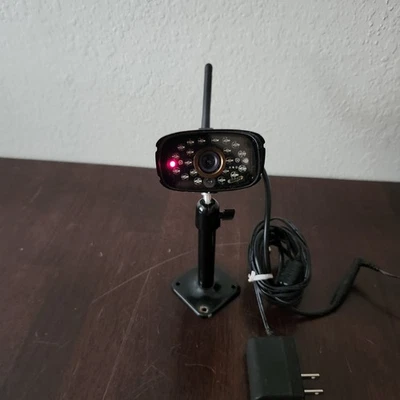 Uniden G755 Guardian Wireless Indoor/Outdoor Weather-proof Security Camera READ - Image 1 of 4