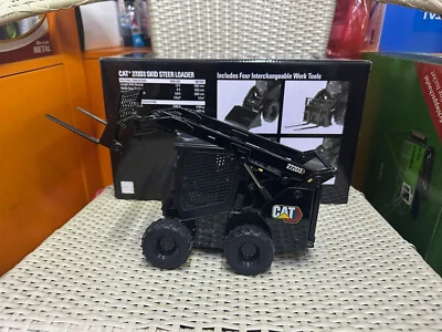 Cat 272D3 Skid Steer Loader Special Black Paint w/ Tool 1: 16 DieCasting 85629BK - Image 1 of 4