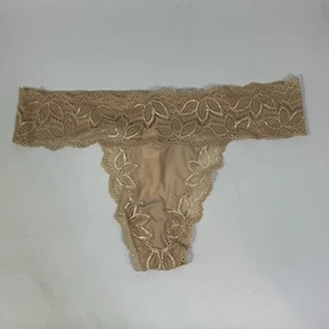 NWT Vintage Victoria Secret Very Sexy Beige Nude Lace Thong Size Medium - Picture 1 of 10