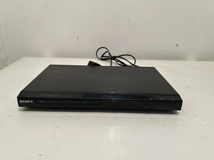 SONY DVD PLAYER. DVP-SR150. DOLBY DIGITAL - Picture 1 of 5