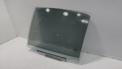 Оригинальное подвижное стекло для задней левой водительской двери Toyota Camry 2018-2024 годов выпуска - Изображение 1 из 4