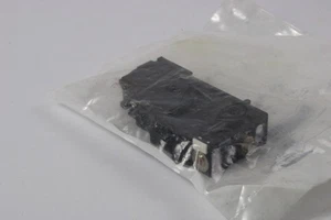 Parker PS1-E111 Pneumatisches Magnetventil -OVP/unused- - Picture 1 of 9