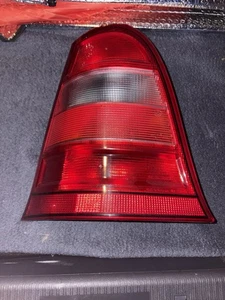 Rücklicht Mercedes A Klasse - Bild 1 von 3