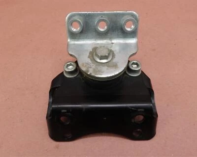 Кронштейн для крепления переднего двигателя Harley Davidson V-rod Vrod 2002-2006 годов выпуска - Изображение 1 из 4