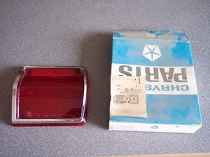 1965 Plymouth Wagon NOS MOPAR Right Taillight Lamp Lens part # 2525545 - Picture 1 of 4