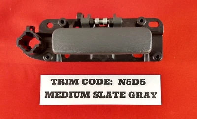 2002-2007 JEEP FREEDOM ПЕРЧАТОЧНЫЙ ЯЩИК ЗАЩЕЛКА ЗАМОК РУЧКА ХРАНЕНИЯ СРЕДНИЙ СЕРЫЙ OEM - Изображение 1 из 4