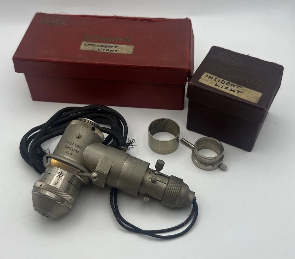 Ernst Leitz Wetzlar Ultropak 328A Incident Light Illuminator Microscope Lamp - Image 1 of 4