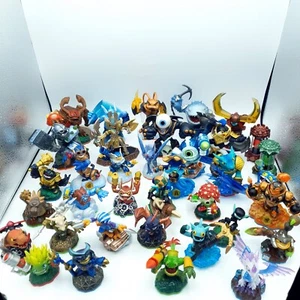 Skylander Job Lot 37 Figures In Good to Very Condition Plus Portal Untested - Picture 1 of 24