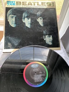 MEET THE BEATLES VINYL LP CAPITOL RECORDS T-2047 - Picture 1 of 1