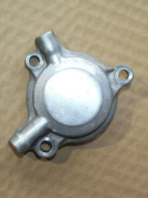 2003 YAMAHA YZ450F OIL FILTER COVER YZ WR 250F 400F 426 450F YZF 450 1998-2014 - Image 1 of 2