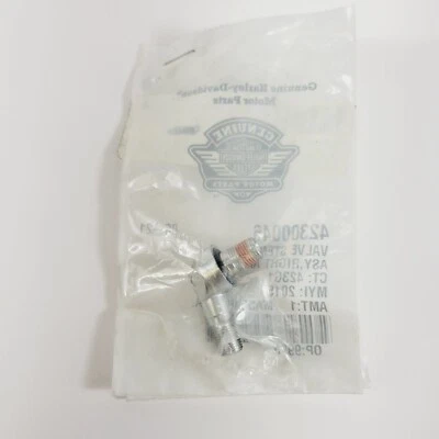 Vástago de válvula de ángulo recto Harley-Davidson 42300046 Foto 1 de 4