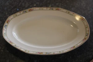 GRINDLEY ENGLAND OVAL LARGE SERVING PLATEBEAUTIFUL PASTEL FLORALS LOOK!! - Picture 1 of 2
