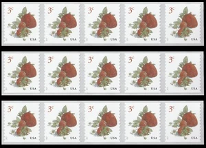 US 5201 Strawberries 3c coil strip 5x3 MNH 2017 - Picture 1 of 1