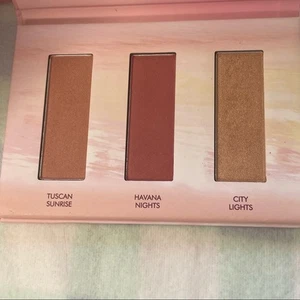 NEW! Wander Beauty Blush and Highlighter Palette - Picture 1 of 3