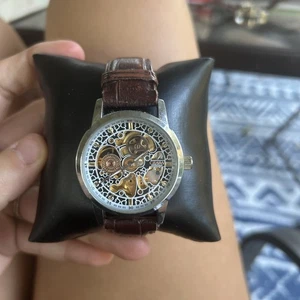 Reloj Hombre CJIABA GK1015 Con Correa Cuero - Imagen 1 de 9