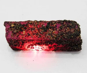 Natural 180.10 Ct Red Ruby Rough – Rod-Shaped Raw Crystal Gemstone - Picture 1 of 6