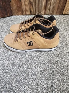 DC Pure Herren Braun Leder Skateschuhe Größe 10,5 Skateboarding  - Bild 1 von 9