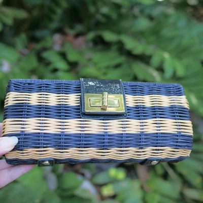 Bolso sin asas J Crew azul marino a rayas de mimbre bolso Turnlock náutico preppy usado en excelente estado Foto 1 de 4