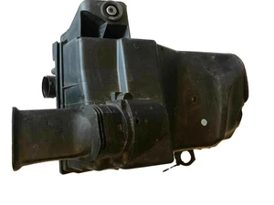 2002 VOLKSWAGEN JETTA Air Intake Filter Cleaner Box 8L0133837L - Picture 1 of 15