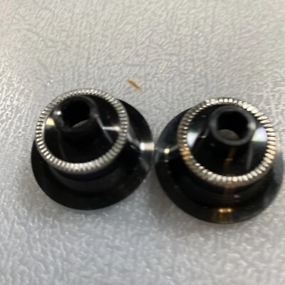 Zipp 77/177 Front Hub End Caps Standard Qr 100 Mm (8866-64-22) - Image 1 of 4