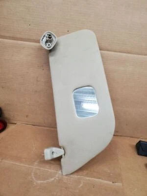 Passenger Sun Visor Crew Cab Fits 03-07 FORD F250SD PICKUP 274869 - Image 1 of 4