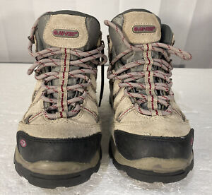 Hi Tec Bandera Women’s Hiking Boots Size 8.