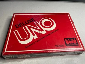 Vintage UNO DELUXE Edition Classic Card Game 1983 Hasbro Brand New Damaged Box - Picture 1 of 9
