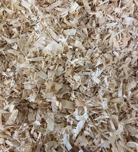 Dry Pine/Spruce/Birch Wood Shavings Pet Bedding Substrate Natural 6 Lb USA - Picture 1 of 5
