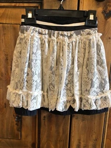 MÄDCHEN D-SIGNIERT marineblau und cremefarben SPITZE OVERLAY ROCK GRÖSSE Small - Bild 1 von 6