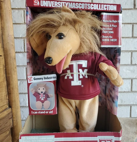 Gemmy University Mascot Collection Texas A&M Aggies 'Reveille' Mechanical Dog Cover