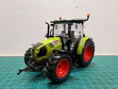 USK 1:32 CLAAS ATOS 340 Wheel Tractor Model Agricultural Machinery Model Car - Image 1 of 4