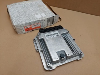 Renault Trafic Engine Control Module Unit ECU 8200823728 2.0 DCI 06-14 Genuine - Image 1 of 4