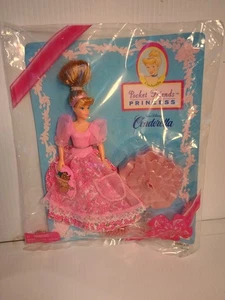 Sealed Vintage 1997 Mattel Pocket Friends Princess Walt Disney’s Cinderella Doll - Picture 1 of 6