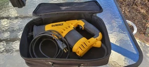 DEWALT DWE357 Reciprocating Saw, Corded, Good Pre-Owned Condition w/soft case - Picture 1 of 13