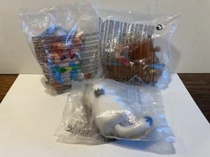 Asterix e Obelix 1994 Mc Donald's 3 x personaggi con set Idefix confezione originale - Foto 1 di 6