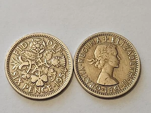 1955 Sixpence - Elizabeth II, 1st Portrait; without 'BRITT:OMN' - Picture 1 of 1