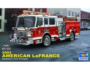 Trumpeter 1/25 Scale 2002 American LaFrance Battalion Fire Pumper Model Kit - Picture 1 of 1
