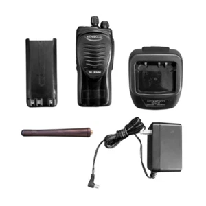 Radio portable FM conventionnelle compacte Kenwood TK-2200 VHF 150-174 MHz 2Ch 2 W d'occasion - Photo 1/1