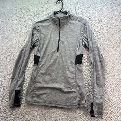 Blusa feminina Layer8 Performance cinza médio/preto Qwick roupa ativa seca jogging - Imagem 1 de 4