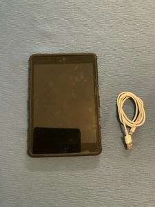 A1432 iPad mini 1st generation with case and cable 2012 model Space Grey Bundle - Picture 1 of 5
