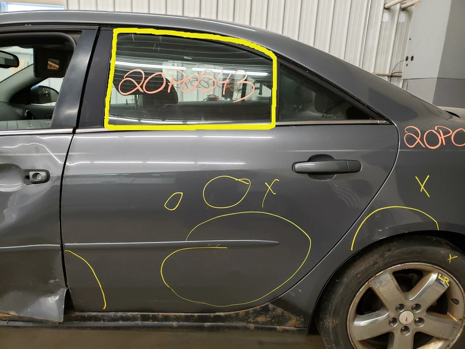 2008 PONTIAC G6 SEDAN DRIVER LEFT REAR DOOR GLASS WINDOW ONLY - Image 1 of 1