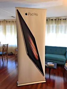 Banner verticale/poster vinile Apple Store 7 piedi x 33 pollici - Foto 1 di 12