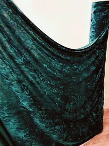 1 forest green ice crush VELOUR / VELVET FABRIC 58"WIDE - Picture 1 of 6
