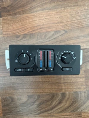 Dorman 599-210XD climate control module Chevrolet Silverado - Image 1 of 4