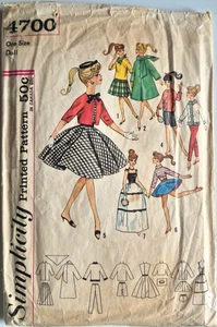 SIMPLICITY PATTERN 4700 DRESSES SKIRT PANTS 11 1/2" BARBIE DOLLS VINTAGE CUT - Picture 1 of 2