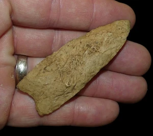 ARTEFACTO PUNTA DE FLECHA INDIO PALEO LANCEOLADO SUR DE ILLINOIS RELIQUIA COLECCIONABLE - Imagen 1 de 4