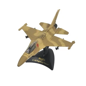 General Dynamics F-16 Fighting Falcon Diecast Aircraft Replica & Stand Maisto - Picture 1 of 11