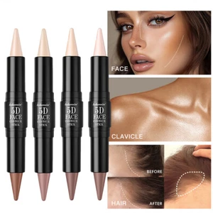 Make -Up Von Bronzer Chicken Chicken Im Doppelkopf -Highlighter -Kopf. ㅇ - Bild 1 von 24