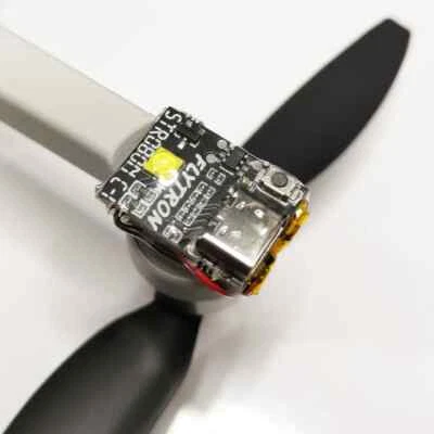 STROBON C-1 CREE® EIGENSTÄNDIGE DROHNE STROBE USB-C - Original Flytron UK Produkt