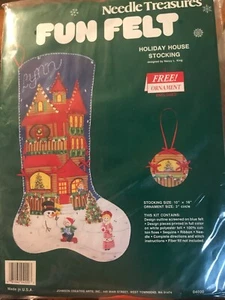Holiday House Christmas Stocking Kit Fun Felt Sequins Ornament Needle Treasures - Picture 1 of 10